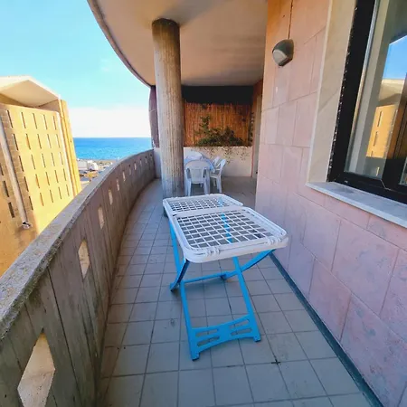 Residenza Baia Blu B Vista Mare Apartment